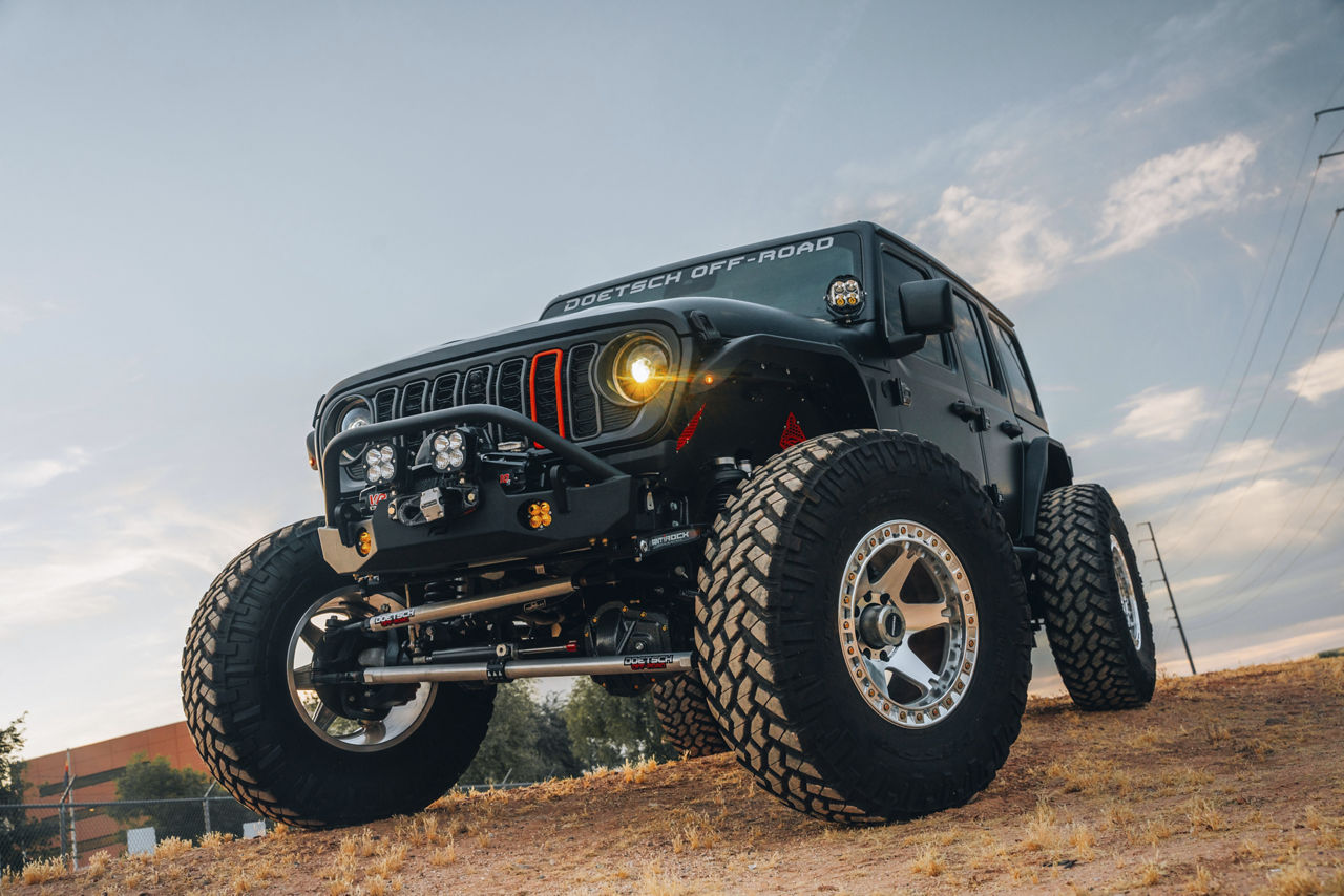 2022 Jeep Wrangler - KMC VI BEADLOCK - Machined | Wheel Pros